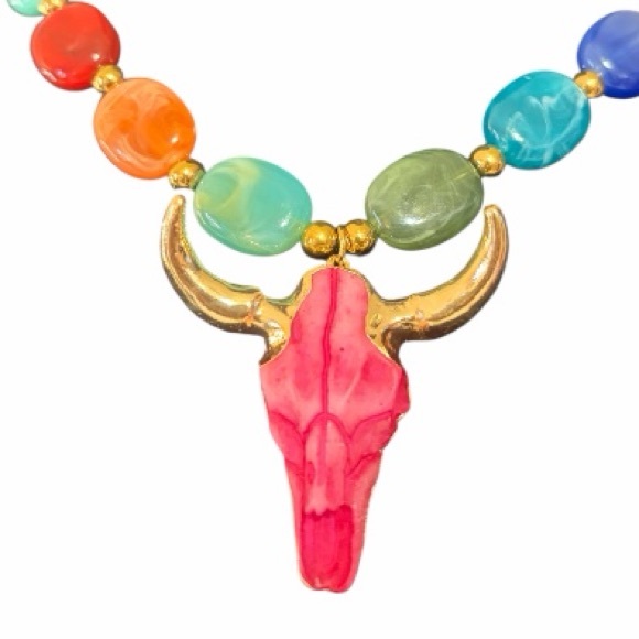 Multicolored Necklace,Pink, Gold Pendant Colorful Bull Skull Necklace,New - Picture 8 of 8